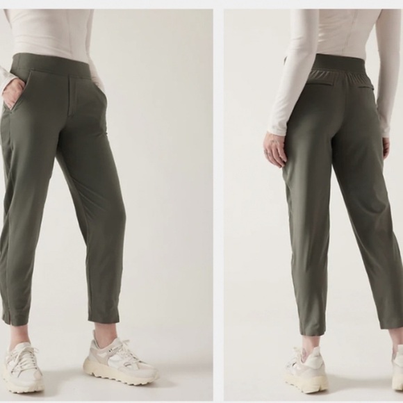 NWT Athleta Brooklyn Ankle Jogger Pants Brown 10 Petite - Picture 1 of 8